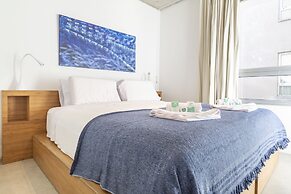 Floralis Suites by Be Local