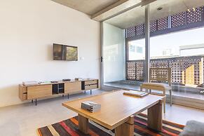 Floralis Suites by Be Local