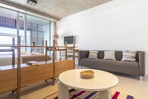 Floralis Suites by Be Local