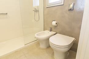 Floralis Suites by Be Local