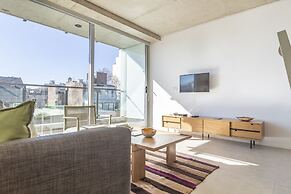 Floralis Suites by Be Local