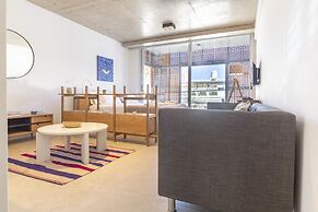 Floralis Suites by Be Local