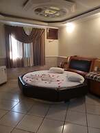 Motel Mont Blanc - Adults Only