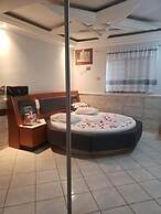 Motel Mont Blanc - Adults Only