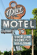 The Dive Motel & Swim Club