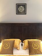 Sunny Island by White Rock B&B