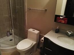 Sunny Island by White Rock B&B