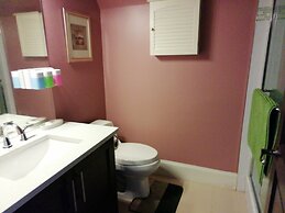 Sunny Island by White Rock B&B