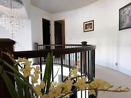 Sunny Island by White Rock B&B