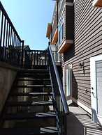 Sunny Island by White Rock B&B