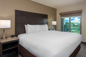 Ameniti Bay, BW Signature Collection