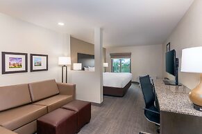 Ameniti Bay, BW Signature Collection