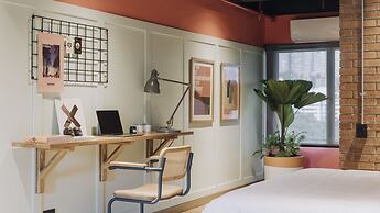 The Somos Beats Hotel & Rooftop