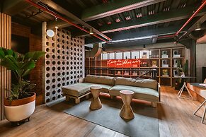 The Somos Beats Hotel & Rooftop