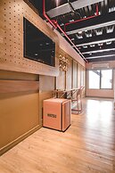 The Somos Beats Hotel & Rooftop