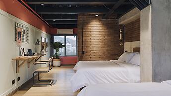 The Somos Beats Hotel & Rooftop