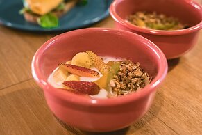 The Somos Beats Hotel & Rooftop