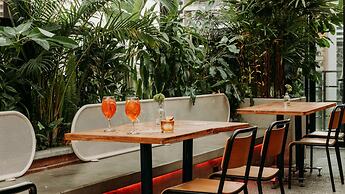 The Somos Beats Hotel & Rooftop