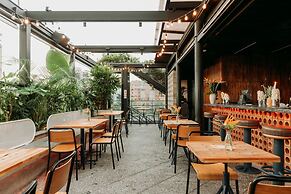 The Somos Beats Hotel & Rooftop