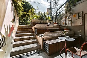 The Somos Beats Hotel & Rooftop