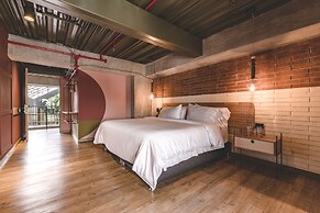 The Somos Beats Hotel & Rooftop