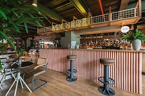 The Somos Beats Hotel & Rooftop