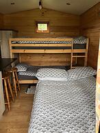 Beehive @ Westcote Glamping- Campsite