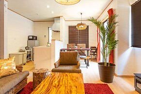 Akebono House In Okinawa Naha