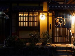 Rinn Premium Machiya Townhouse Kyoto Nijo Castle North