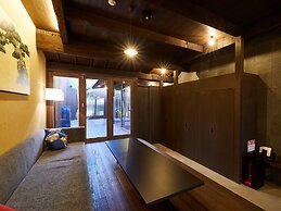 Rinn Premium Machiya Townhouse Kyoto Nijo Castle North