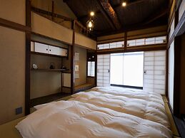 Rinn Premium Machiya Townhouse Kyoto Nijo Castle North