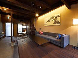 Rinn Premium Machiya Townhouse Kyoto Nijo Castle North