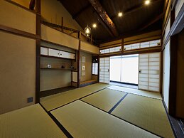 Rinn Premium Machiya Townhouse Kyoto Nijo Castle North