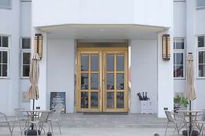 Loju Castle Inn