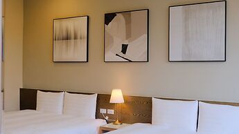 Loju Castle Inn