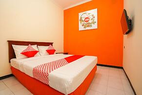 OYO 1225 Hotel Dibino