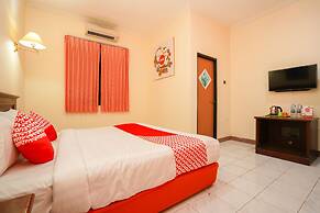 OYO 1225 Hotel Dibino