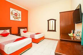 OYO 1225 Hotel Dibino