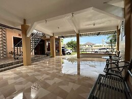 Evangeline Garden and Lodge