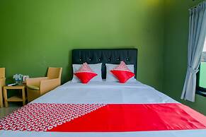 OYO 1014 Bettah Coba 2 Sukabumi