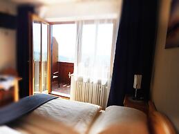 Berggasthof Hotel Weingarten