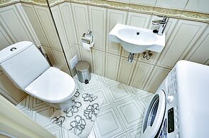 Apartments on Italianskaya 11