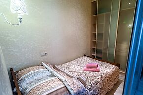 Apartments on Malaya Moskovskaya 6-7