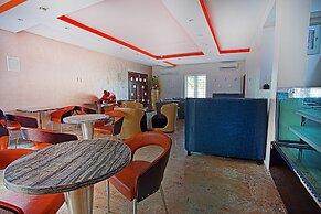 H21 Apartments & Lounge