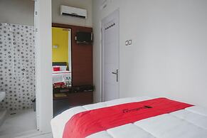 RedDoorz Syariah @ Jalan Dieng