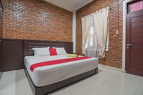 RedDoorz Plus near Cambridge City Square 2