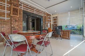 RedDoorz Plus near Cambridge City Square 2