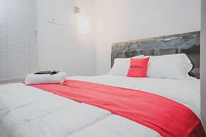 RedDoorz Syariah near Siloam  Hospital Kebon Jeruk