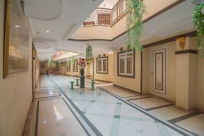 RedDoorz near Setrasari Mall 2