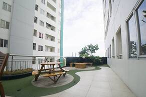 RedDoorz Apartment near Bundaran Satelit Surabaya